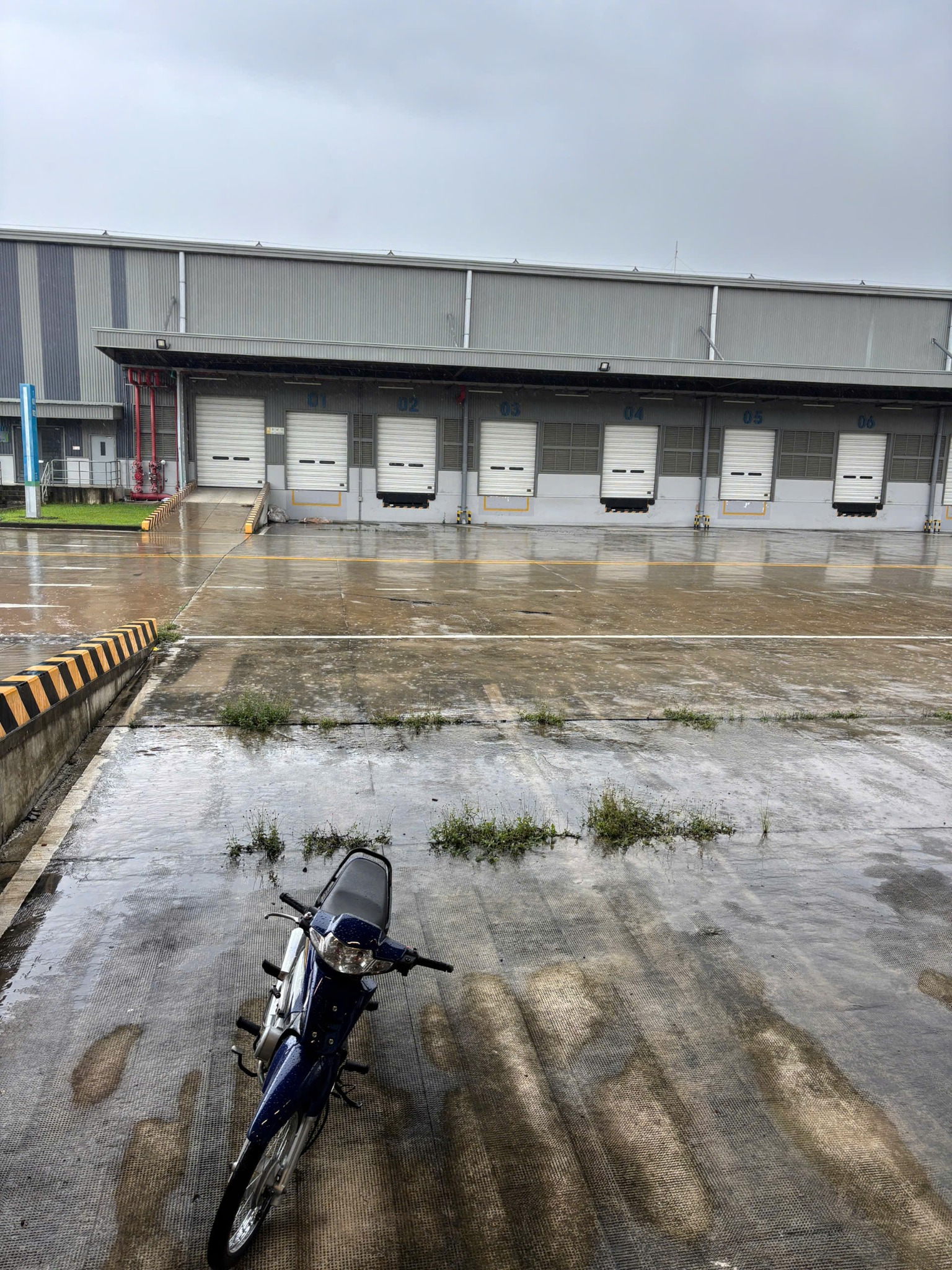 Mặt kho logistics Bến Lức